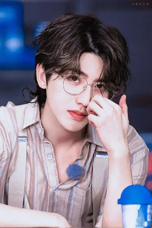 蔡徐坤2021个人巡回演唱会##蔡徐坤屈臣氏品牌代言人