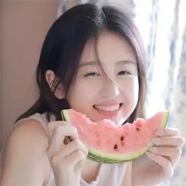 干净好看的温柔微笑真人女头图片 很治愈很温馨的美女图片头像_女生