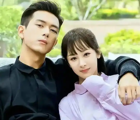 李现因与杨紫合作(亲爱的热爱的)爆火,成为娱乐圈新晋男神!