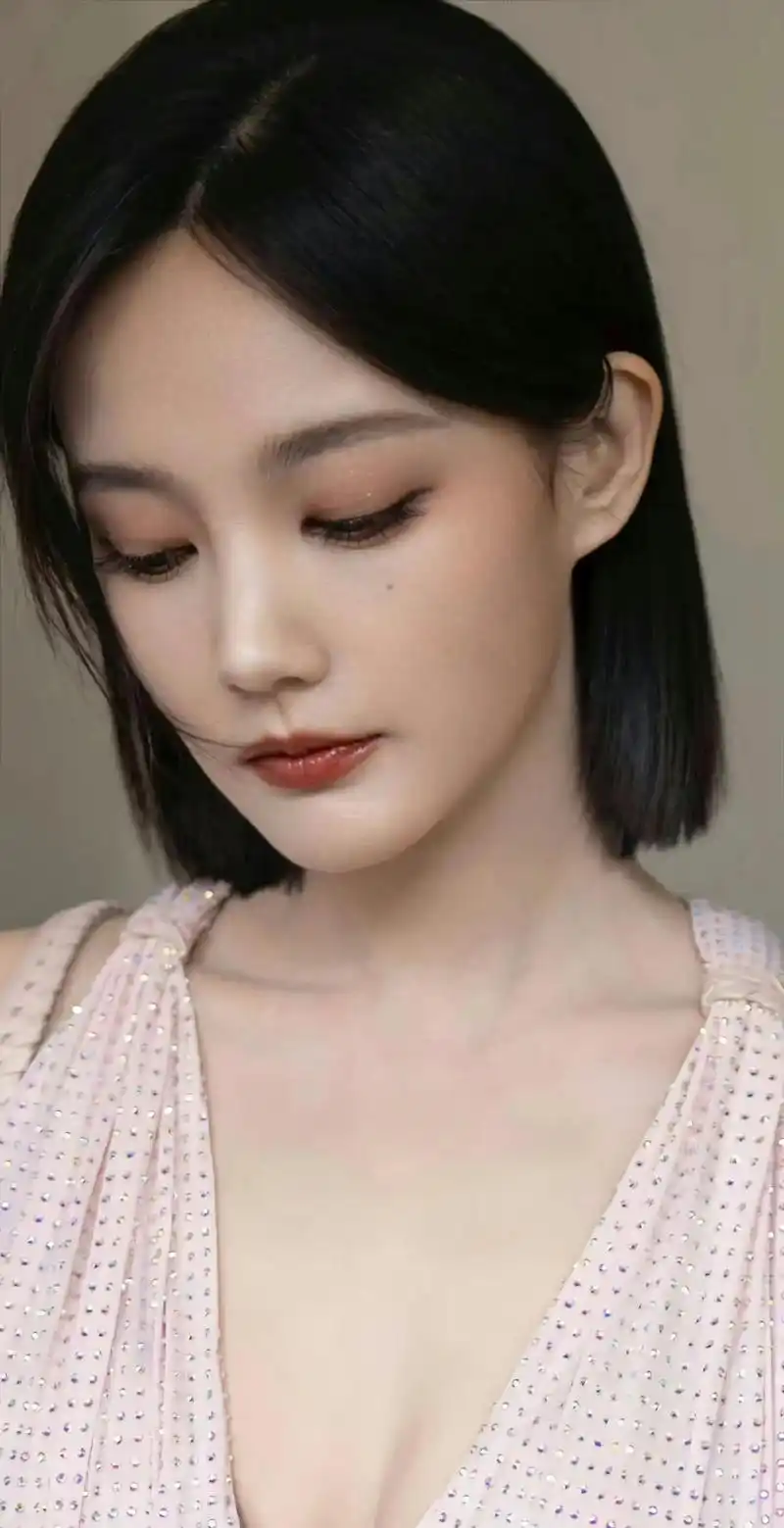 被低估的李一桐