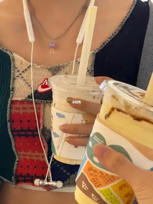 奶茶可以这么拍以齁人的伏小为例