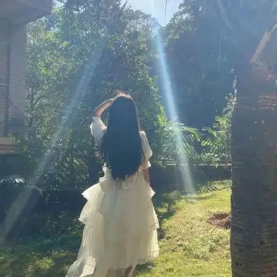 高冷氛围感不露脸女头_女生头像_我要个性网