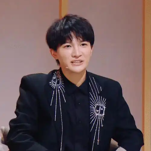 周深出道8周年快乐呀