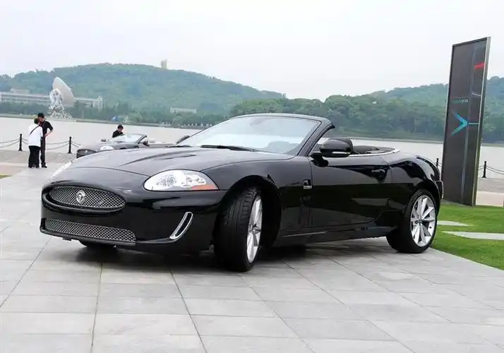 捷豹 捷豹xk 2009款 xkr 5.0l v8机械增压敞篷跑车