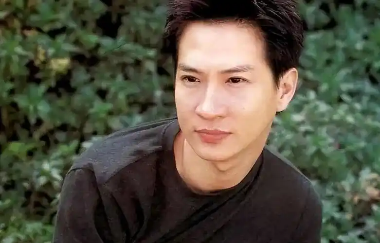 回顾张家辉:遇到大3岁关咏荷后,再也不想放手,余生不让她流泪