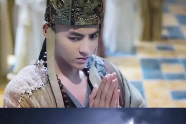 吴亦凡罕见古装扮相,简直是剑眉星目的代言人!