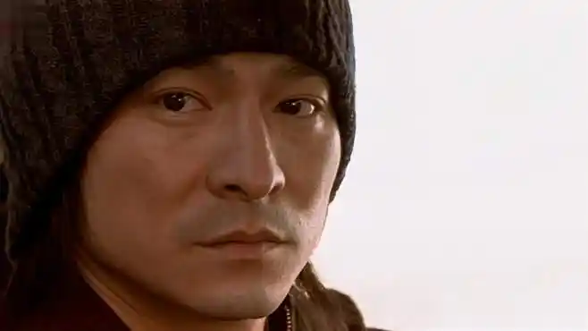 天下无贼:刘德华这偷手机技巧厉害极了,却不知,刘若英怀孕了-影视综