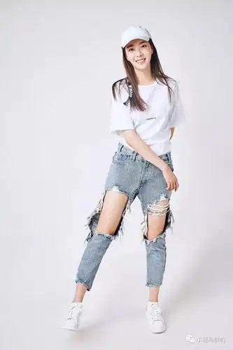 美貌与才气一应俱全的九头身小花丨f000123赵尧珂