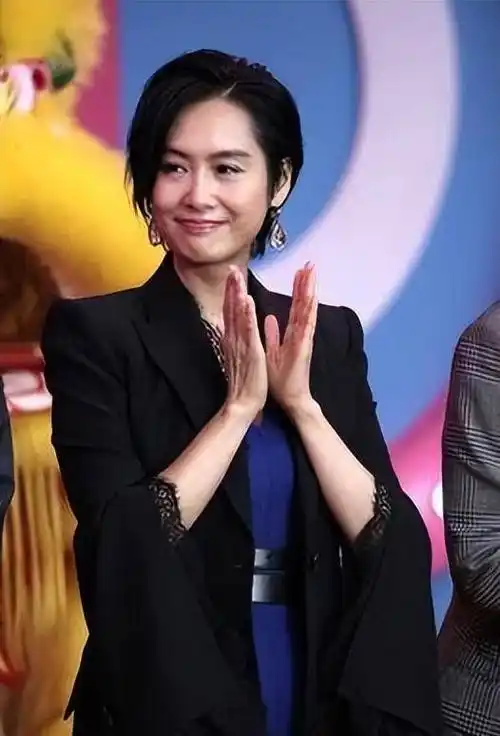 50岁的眼袋真不敢看!