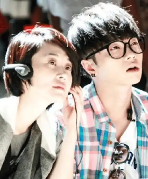 华晨宇被问最想娶谁做老婆他脱口而出3个字你们相差21岁啊