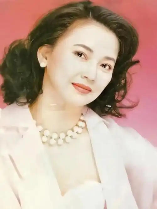 胡慧中: 中国台湾女演员,歌手,主持人. 胡慧中:孙俪姨奶奶 - 抖音