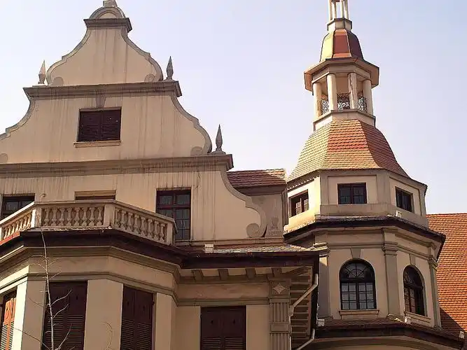 p>袁世凯故居位于河南省 a target="_blank" href="/item/周口市