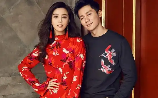 相信爱情的人,终会被爱情所爱,自从范爷公布了新恋情,经常与李晨在