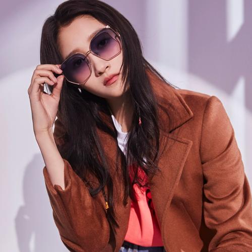 海俪恩2020新款关晓彤明星同款潮方框时尚镂空太阳镜墨镜女n6818