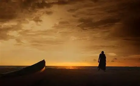 黄昏的老人 更多点击图片