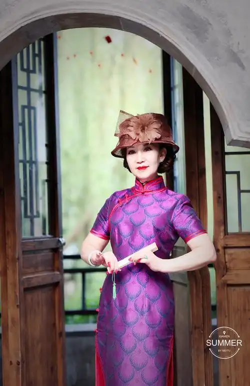 9月8日参加了《当江南女子遇见旗袍》的活动,众摄影大师帮我拍的照片