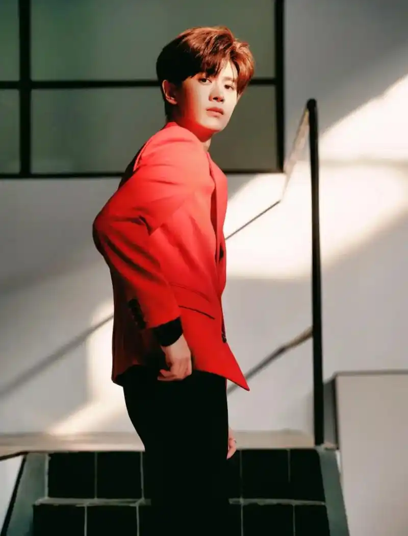 任嘉伦  #完美侧颜杀  #桃花姬食品品牌代言人任嘉伦 # - 抖音