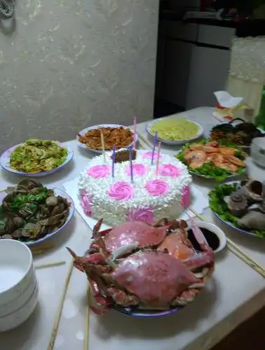 一桌美味的饭菜 394       赞                   评论