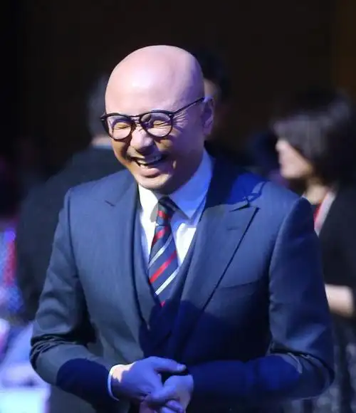 还在为颜值焦虑?这8位"圆脸男星"告诉你,实力才是王道