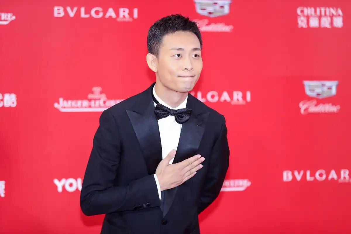 我有一个习惯,每一次从杀青那天开始就沮丧,这是真