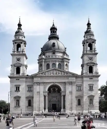 匈牙利著名建筑马加什教堂