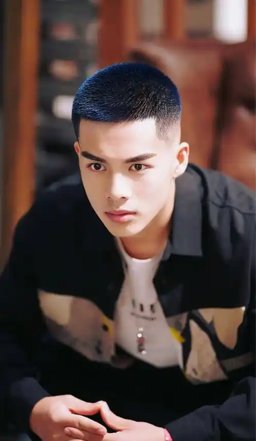 男士发型15款,剪完就是不一样,越看越帅气_头发_头顶_时尚