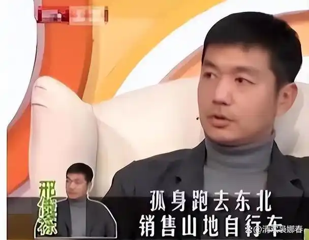 在电影《拆弹专家》中,邢佳栋塑造的角色展现了一种惊人的勇气和决心