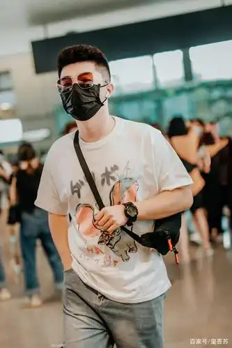 周九良,人间小甜饼