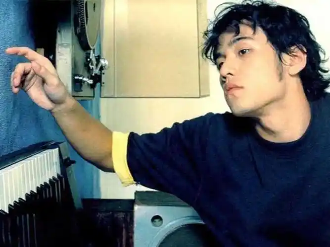 周杰伦早期有哪些好看的照片?