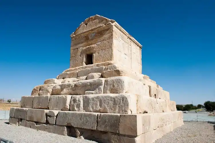 一千零一夜波斯(3) — 伊朗亚兹德和色拉子