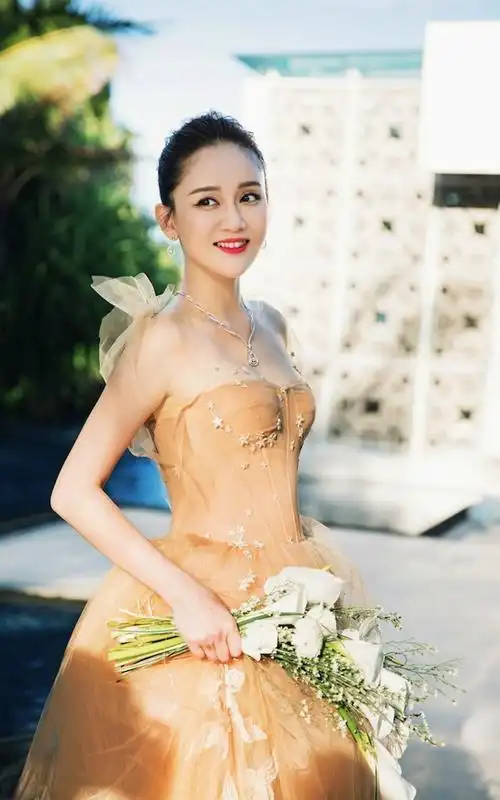 美女明星陈乔恩唯美写真,高清图片,手机锁屏桌面-壁纸族