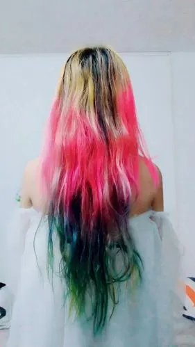 彩色3头发