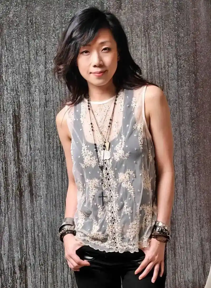 林忆莲:我这辈子最正确的决定,就是甩掉李宗盛,如今独自带女儿