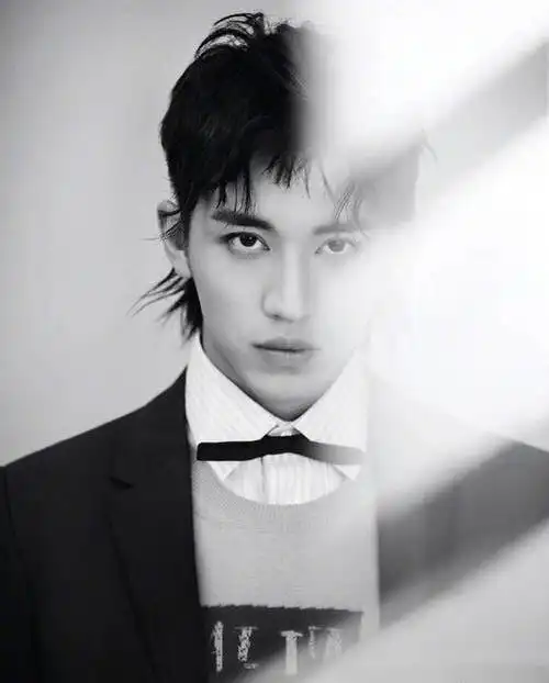 品一品爱豆们驾驭鲻鱼头表现如何呀, 吴亦凡,易烊千玺,华晨宇,蔡徐坤