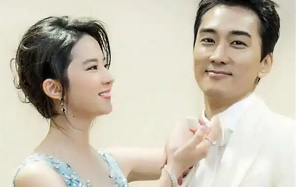 回顾刘亦菲宋承宪这段情一厢情愿的爱情注定无法长久