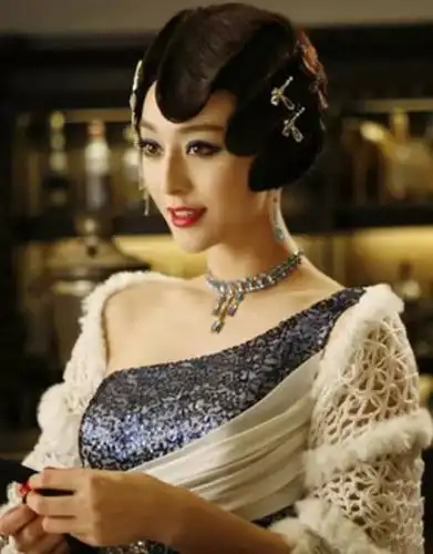 范冰冰-《金大班》电影中饰演百乐门舞女金兆丽