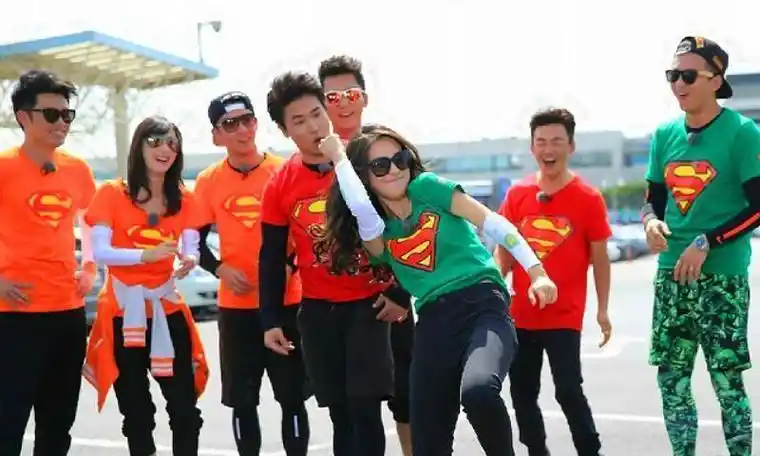 《奔跑吧兄弟》作为国外版权引进的综艺,它能够在收视和口碑长盛不衰