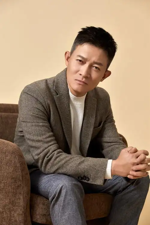 杨志刚勇敢的心2热播冬日写真温暖随性