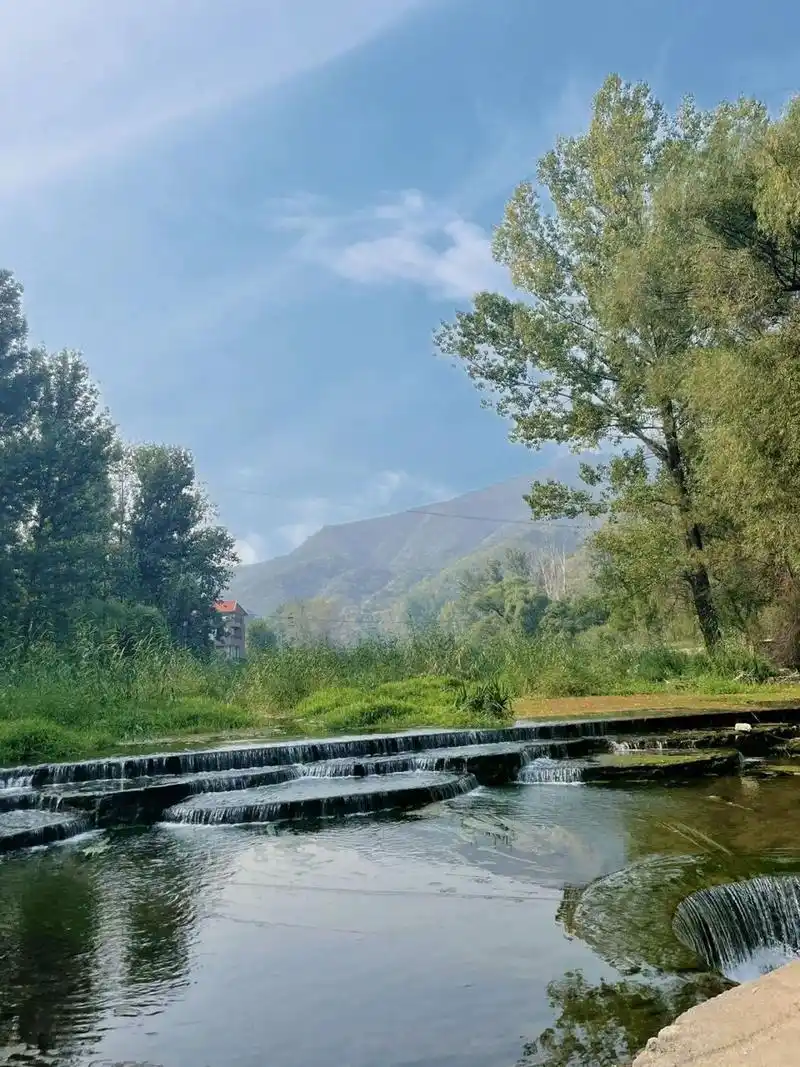 怀柔一日游 陪妈妈出来转转的一天 怀柔的风景和沟里不同,更柔和清闲