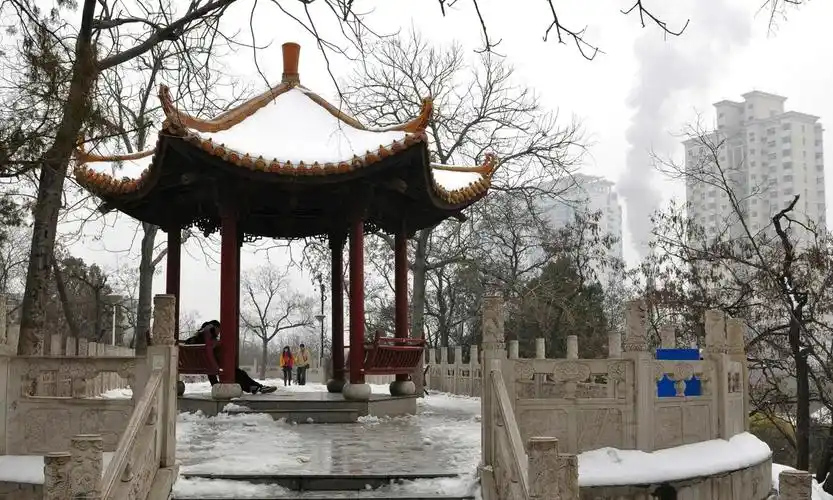 【郑州紫金山公园随拍摄影图片】风光摄影_不期而遇88_太平洋电脑网摄