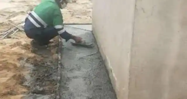 散水与墙体缝隙怎样处理