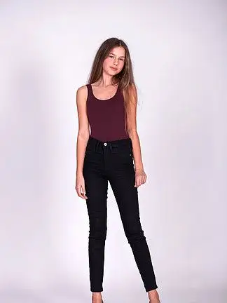 【牛仔裤】图片免费下载_牛仔裤素材_牛仔裤模板-千图网