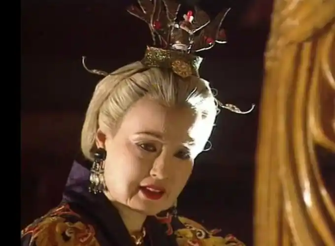 【老剧赏】191张图细看刘晓庆版武则天中的丽人妆服