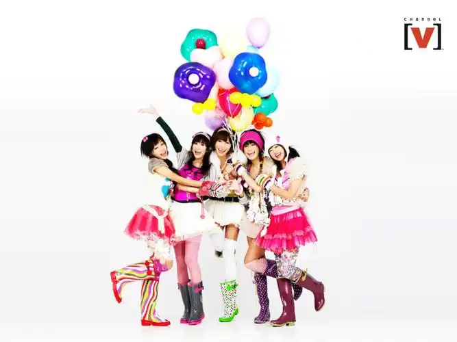 黑涩会美眉壁纸1819