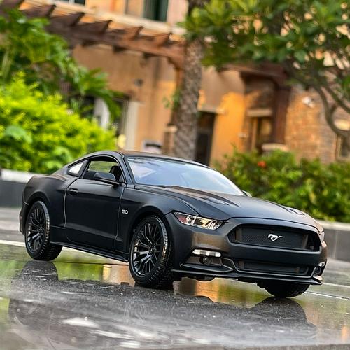 美驰图1:18福特野马gt跑车汽车模型原厂仿真合金成人玩具收藏摆件