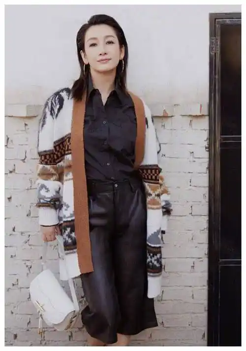 我们知道秦海璐的身高很好.