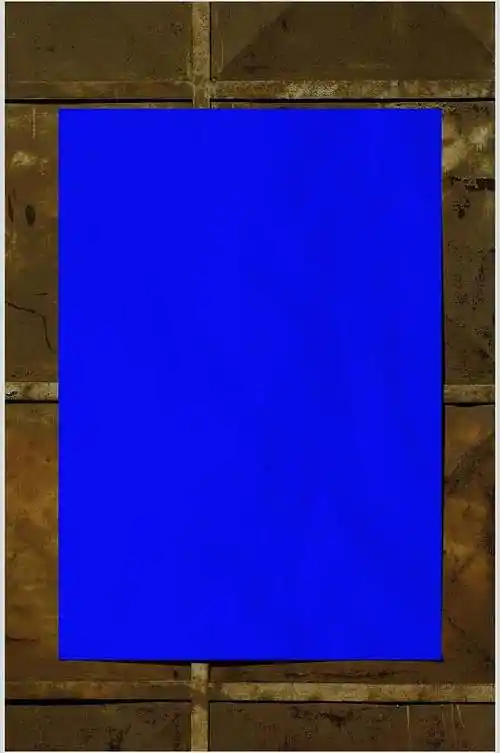 蓝色纯色海报样机