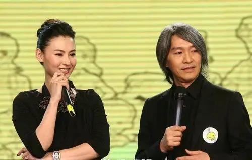 周星驰因一张照片成了别人的生父?张柏芝辟谣时能不能别这么用心