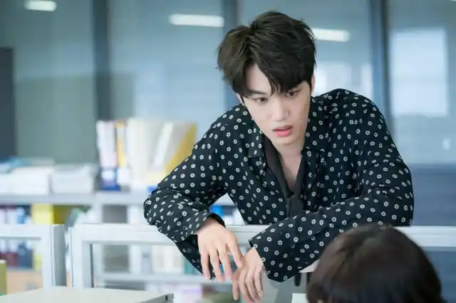 naver新闻更新钟仁参演电视剧《我们相遇的奇迹》一则:昨晚播出的