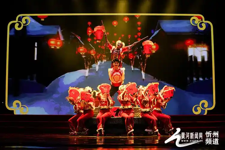 精彩河曲民歌二人台唱响忻州大剧院